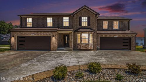 8925 Heritage Dr, Romulus, MI, 48174-5335 | Card Image