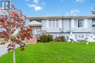 24 Longstaff Crt, House other with 3 bedrooms, 2 bathrooms and null parking in Eastern Passage NS | Image 1