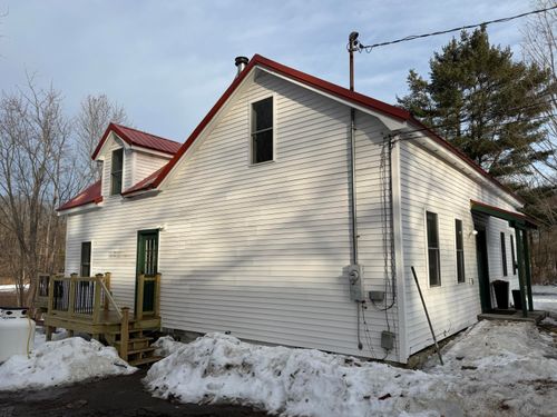 42 Howard Street, Old Town, ME, 04468 | Card Image