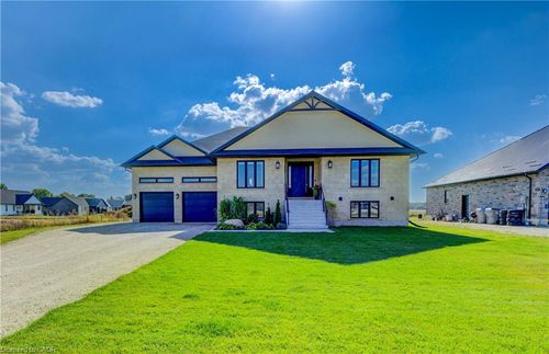 43711 Adelaide St, Brussels, ON, N0G1H0 | Card Image