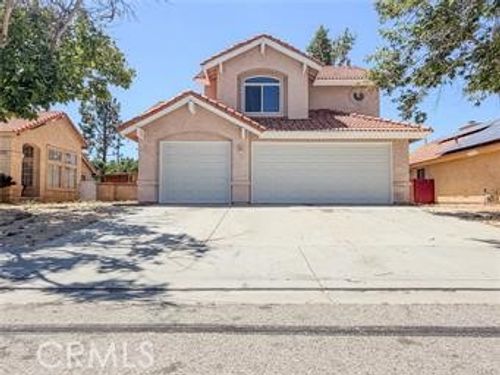 1768 Mesa Dr, Lancaster, CA, 93535-4463 | Card Image