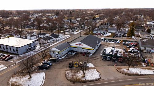 386 S Ford Boulevard, York Charter Township, MI, 48198 | Card Image