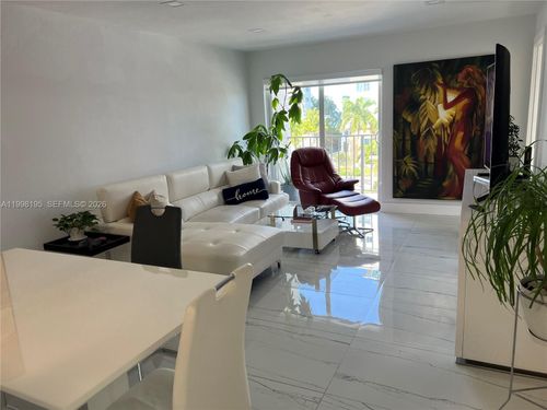 506-6545 Indian Creek Dr, Miami Beach, FL, 33141-5831 | Card Image