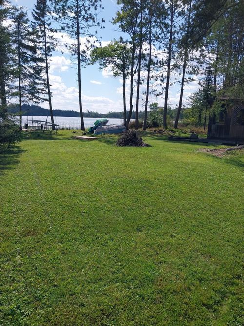 3901 Pleasant Ln, Eveleth, MN, 55734-4086 | Card Image