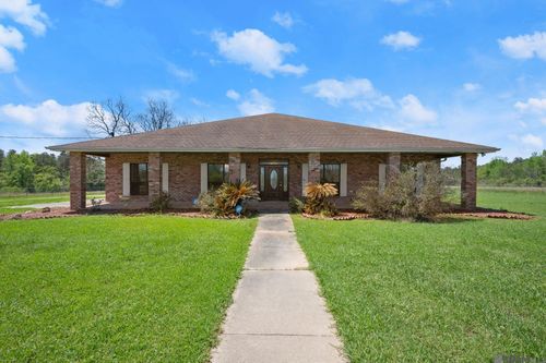 1595 Pumping Station Rd, Greensburg, LA, 70441-4160 | Card Image
