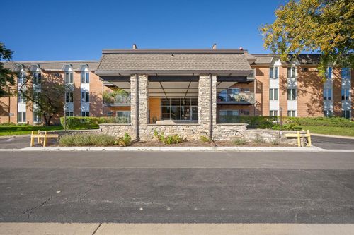 207-4248 Saratoga Ave, Downers Grove, IL, 60515-1614 | Card Image