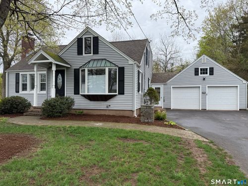 425 Hackmatack St, Manchester, CT, 06040-6551 | Card Image