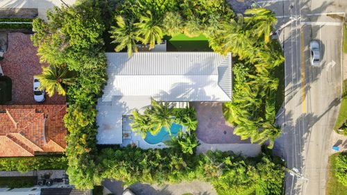 103 S Atlantic Dr, Lantana, FL, 33462-1937 | Card Image