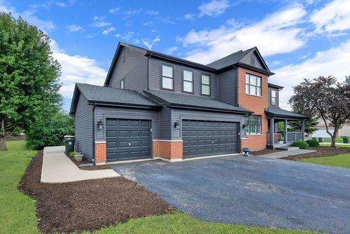 2524 Lyman Loop, Yorkville, IL, 60560-8932 | Card Image