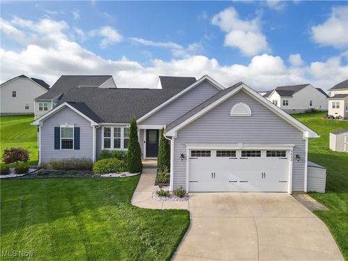 4832 Raspberry Cir, Ravenna, OH, 44266-7843 | Card Image