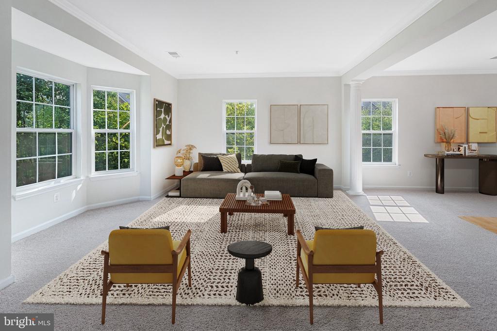 Residential in WOODBRIDGE