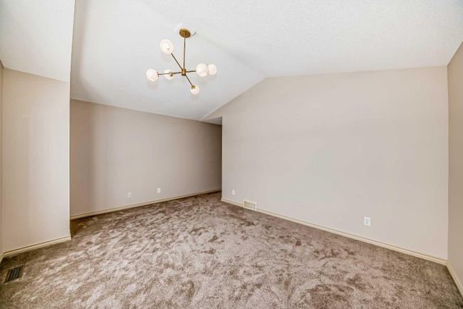 1A Tusslewood Drive Nw, Home with 3 bedrooms, 2 bathrooms and 4 parking in Calgary AB | Image 36