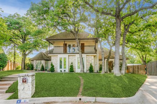 4 Shields Ct, Trophy Club, TX, 76262-6716 | Card Image