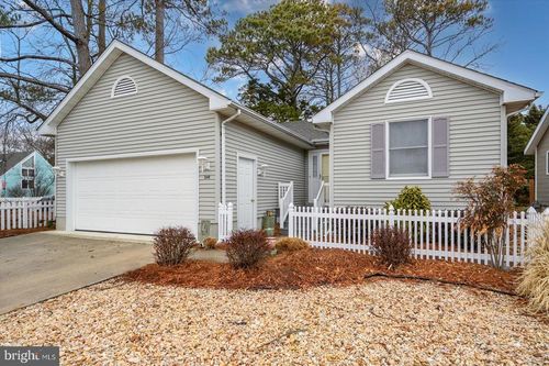 208 138th St, OCEAN CITY, MD, 21842-4404 | Card Image