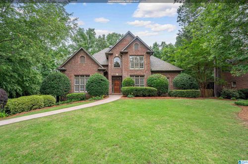 709 Park Ridge Cir, Vestavia, AL, 35242-7517 | Card Image