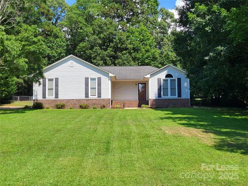 3664 Dellingdowns Dr, Denver, NC, 28037-9786 | Card Image