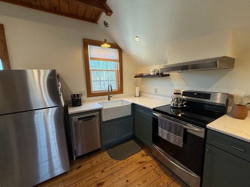 apt-2r-131 School St, North Brookfield, MA, 01535-1968 | Card Image