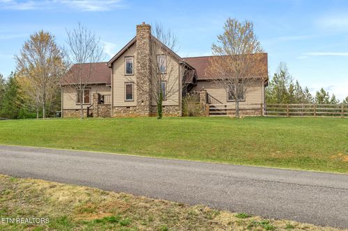 215 Mize Ct, Tellico Plains, TN, 37385-5797 | Card Image