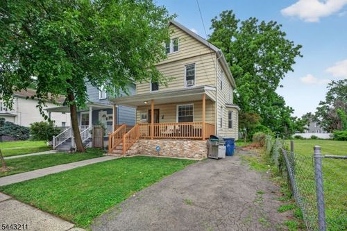 616 W 4th St, Plainfield, NJ, 07060-2007 | Card Image