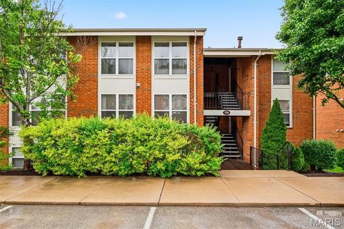 203-2008 Greenglen Dr, Saint Louis, MO, 63122-5235 | Card Image