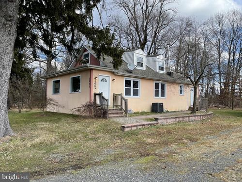 5665 Hulmeville Rd, BENSALEM, PA, 19020-2443 | Card Image