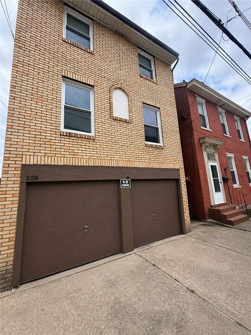 209 Clay St, Sharpsburg, PA, 15215-2012 | Card Image