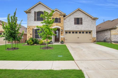 736 Pistachio Pkwy, Forney, TX, 75126-2740 | Card Image