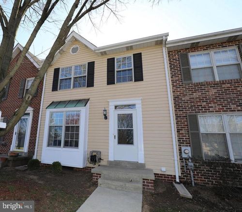 8006 Harbor Pl, FREDERICK, MD, 21701-3280 | Card Image