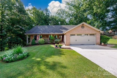 806 Isle Of Palms Ct, Fort Mill, SC, 29708-8394 | Card Image