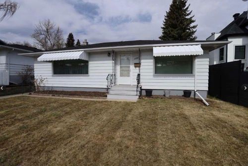 2908 13 Ave Nw, Calgary, AB, T2N1M2 | Card Image