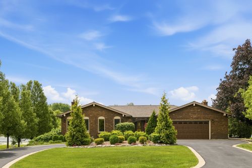 28 Windemere Ln, South Barrington, IL, 60010-6116 | Card Image