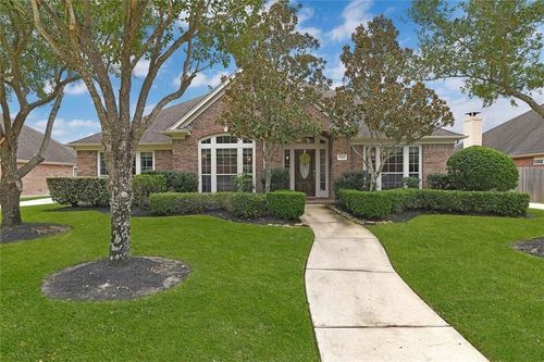 13610 Popes Creek Ln, Houston, TX, 77044-5406 | Card Image