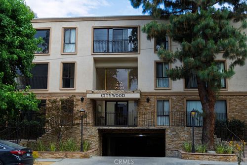 104-15344 Weddington Street, Sherman Oaks, CA, 91411 | Card Image