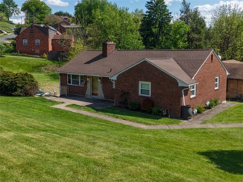 504 Rolling Green Dr, Bethel Park, PA, 15102-3708 | Card Image