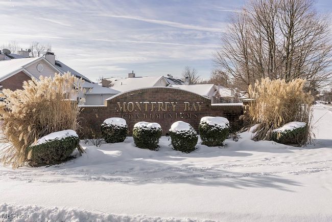 UNIT-6 - 7572 Monterey Bay Dr, Condo with 2 bedrooms, 2 bathrooms and null parking in Mentor-On-The-Lake OH | Image 5