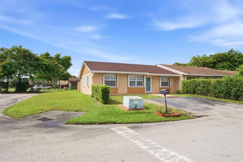 15378 Sw 69th Ln, Miami, FL, 33193 | Card Image