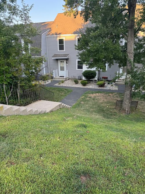 apt-c-123 Brittany Farms Rd, New Britain, CT, 06053-1129 | Card Image