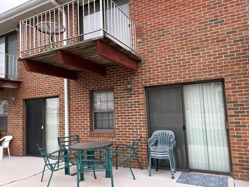 3-222 Warren Ave, Russells Point, OH, 43348-9575 | Card Image