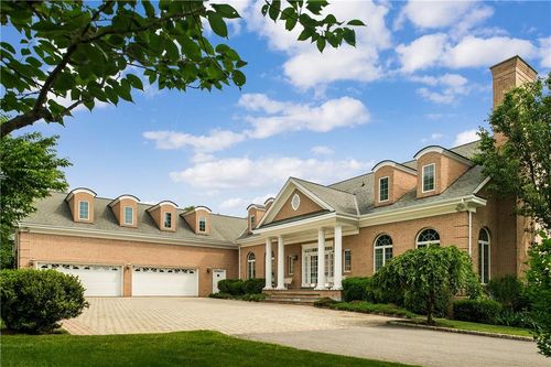 11 Fawn Ln, North Castle, NY, 10504-1126 | Card Image