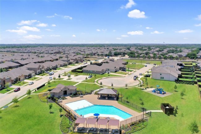 Birds eye view of property featuring a residential view | Image 37