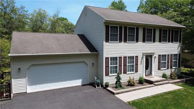 33 Wylie Circle, House other with 3 bedrooms, 2 bathrooms and null parking in Penn Forest Township PA | Image 3