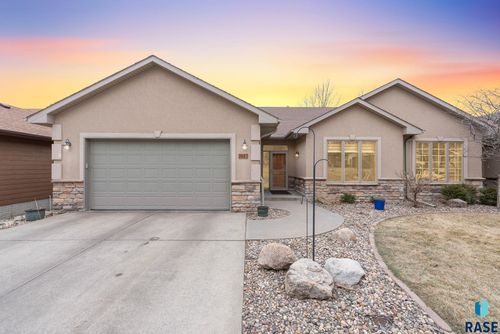 2603 S Big Timber Pl, Sioux Falls, SD, 57105-5162 | Card Image
