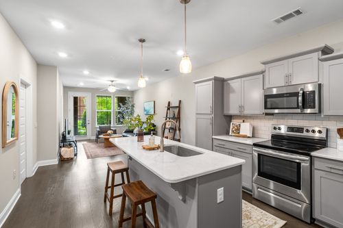 102-700 Vintage Green Ln, Franklin, TN, 37064 | Card Image