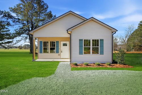 1471 Aquilla Rd, Benson, NC, 27504-9640 | Card Image