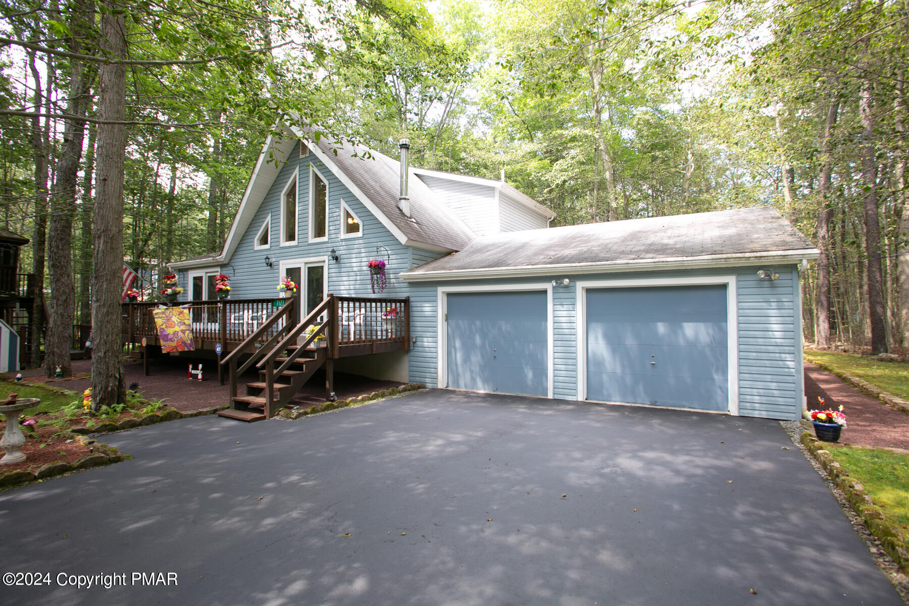 Winnebago Dr, Pocono Lake, PA 18347