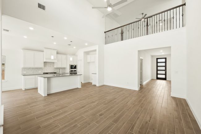 301 Mandarin Cir, House other with 5 bedrooms, 4 bathrooms and null parking in Wylie TX | Image 10