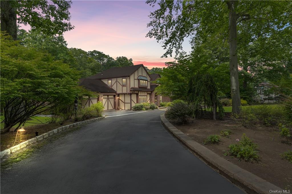 Pleasant Hill Dr, New City, NY 10956
