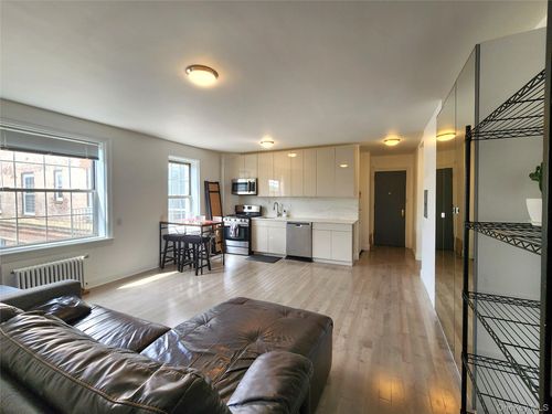 apt-6a-51 30th Ave, Woodside, NY, 11377-7933 | Card Image