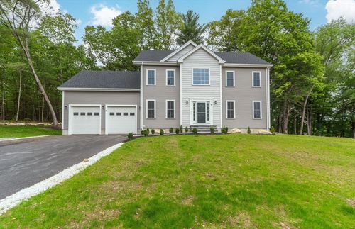 4 Pine Hill Rd, North Oxford, MA, 01537-1221 | Card Image