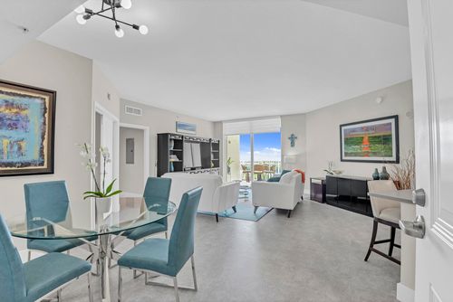 1208-350 N Federal Hwy, Boynton Beach, FL, 33435-4171 | Card Image